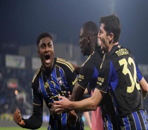 斯盧茨基,伤病当头,冠军征程依,拼搏体育,(PINBO,SPORT),Pinbo拼搏体育官网,Pinbo拼搏体育在线,Pinbo拼搏体育平台